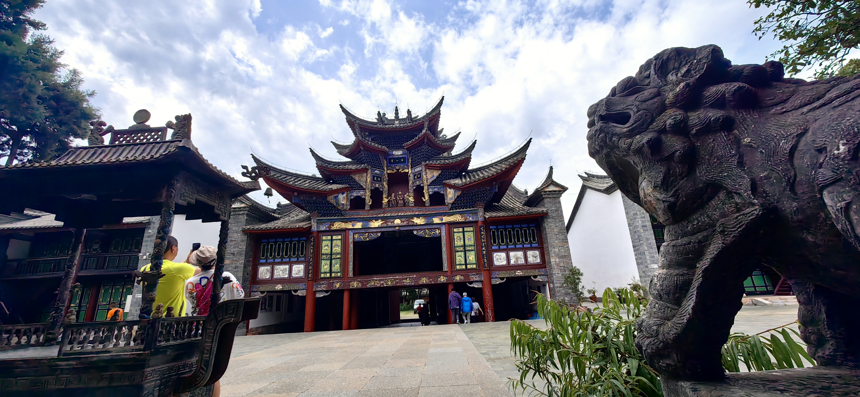 旅行摄影# 会泽江西会馆历经300年风雨,堪称中国古建筑经典之作.