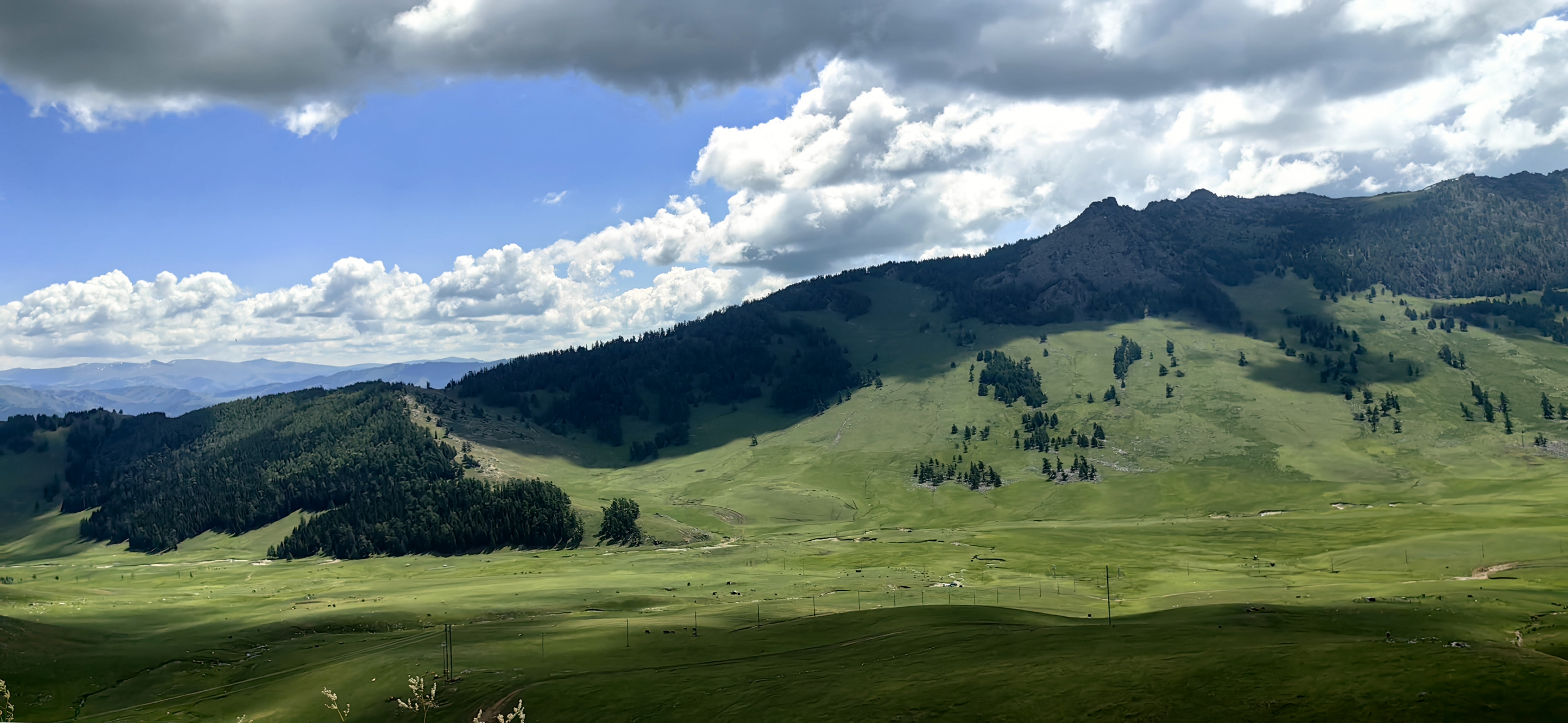 #旅行摄影# 前往禾木的路边风景随手秀