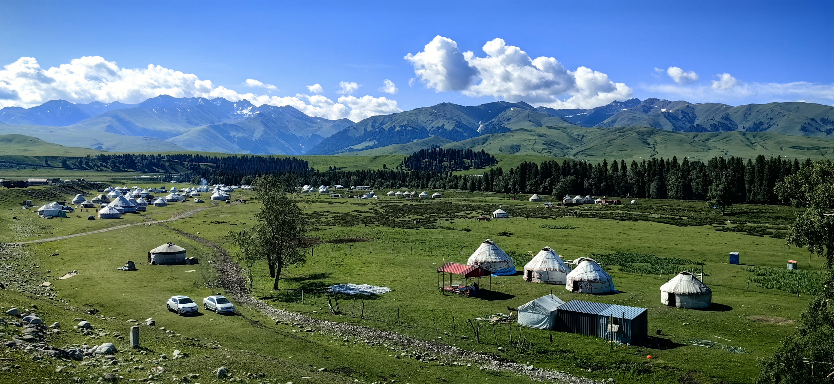 风景摄影# 唐布拉草原素有"百里画廊"之称,从唐布拉避暑山庄到乔堵觋
