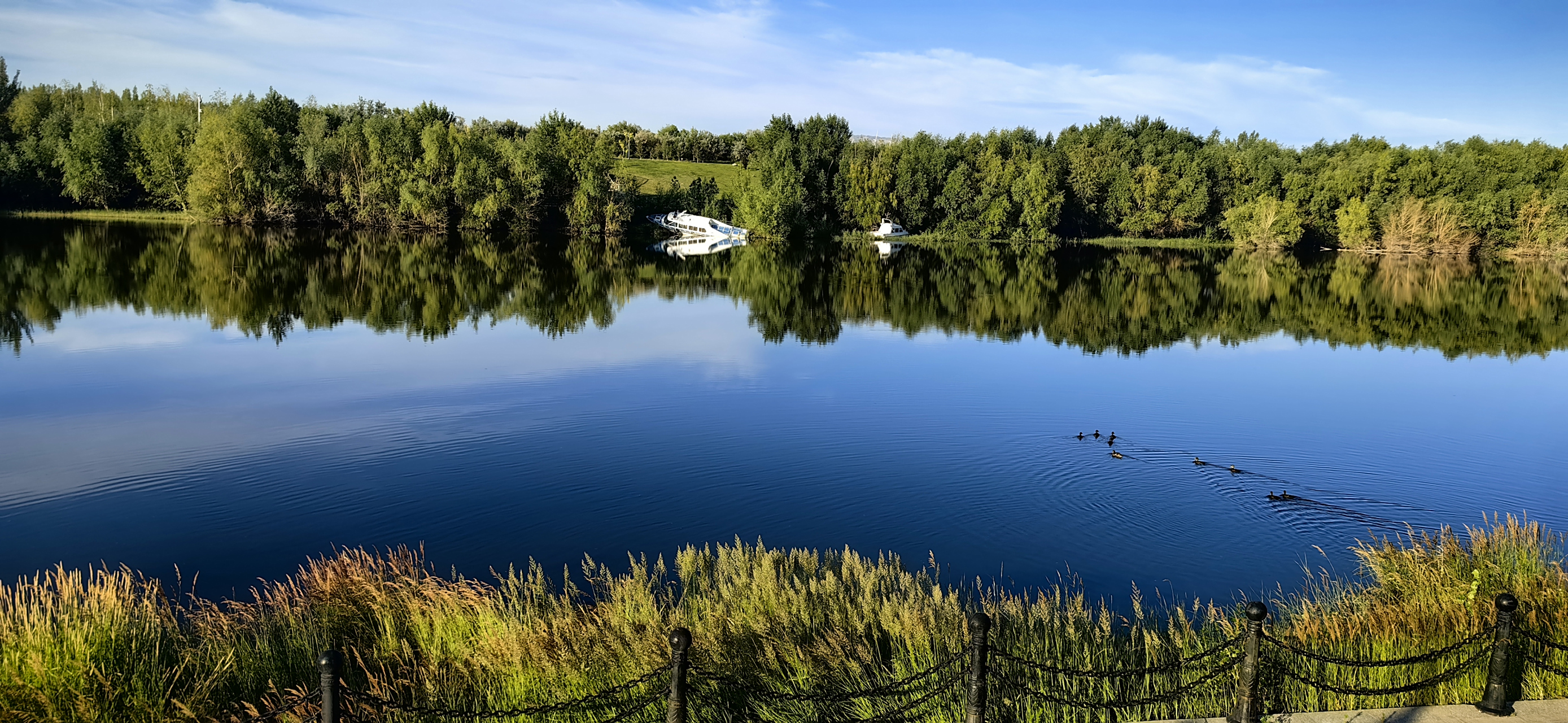 旅行摄影# 布尔津额尔齐斯河畔风景如画,和伏尔加河畔美景有得一比.