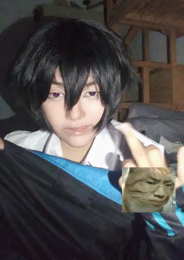 雷狮cos#头巾致歉 啊,拿错另外一套的了,浅浅的试了一下海盗头子