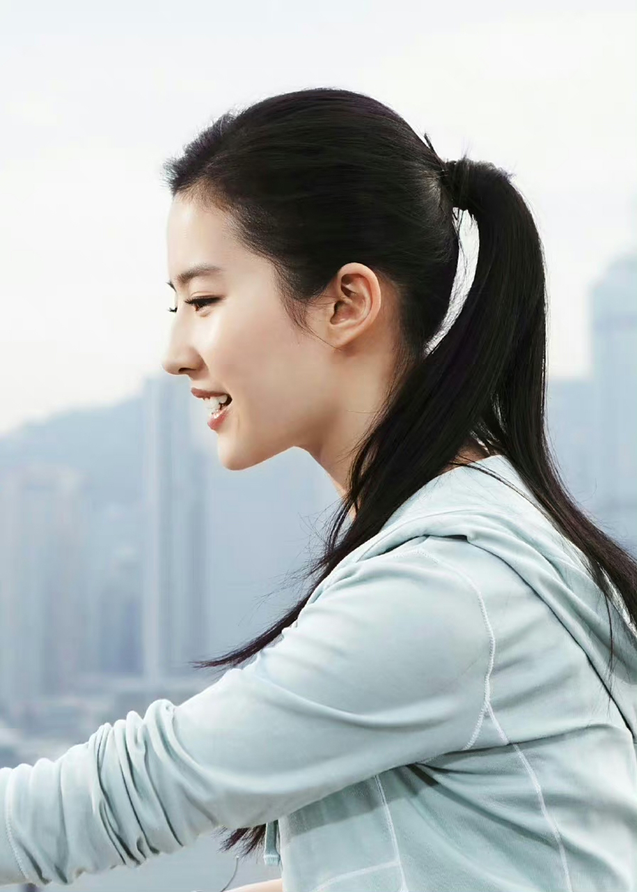 头圆# 超越妹妹和"神仙姐姐"刘亦菲的头型好好看呀,算无敌了吧[给你