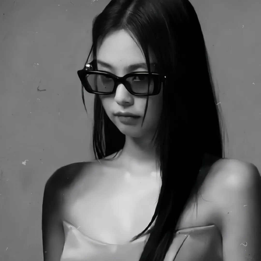 jennie & 黑白系列头像