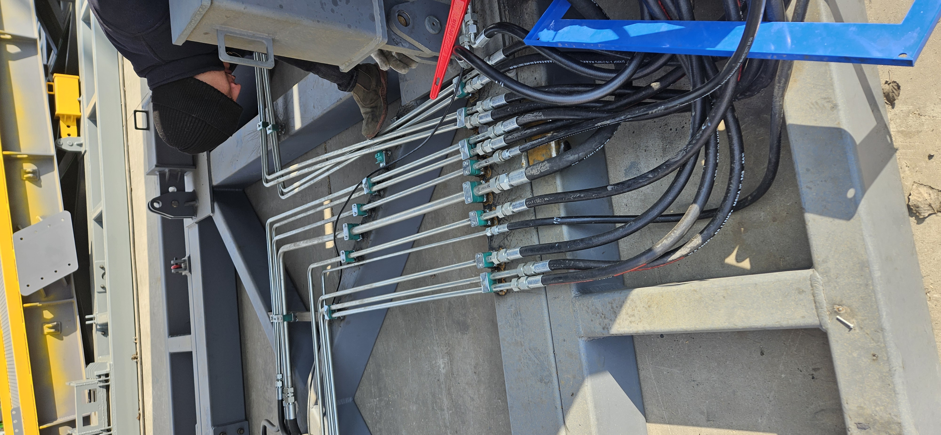 做工作,就得认真负责,设计时也要充分考虑到各个不