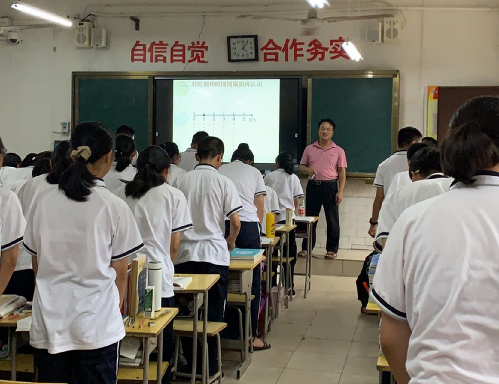 宝藏湖南湘见甚欢# 下午,我们在祁阳一中,采访何荣宝老师.
