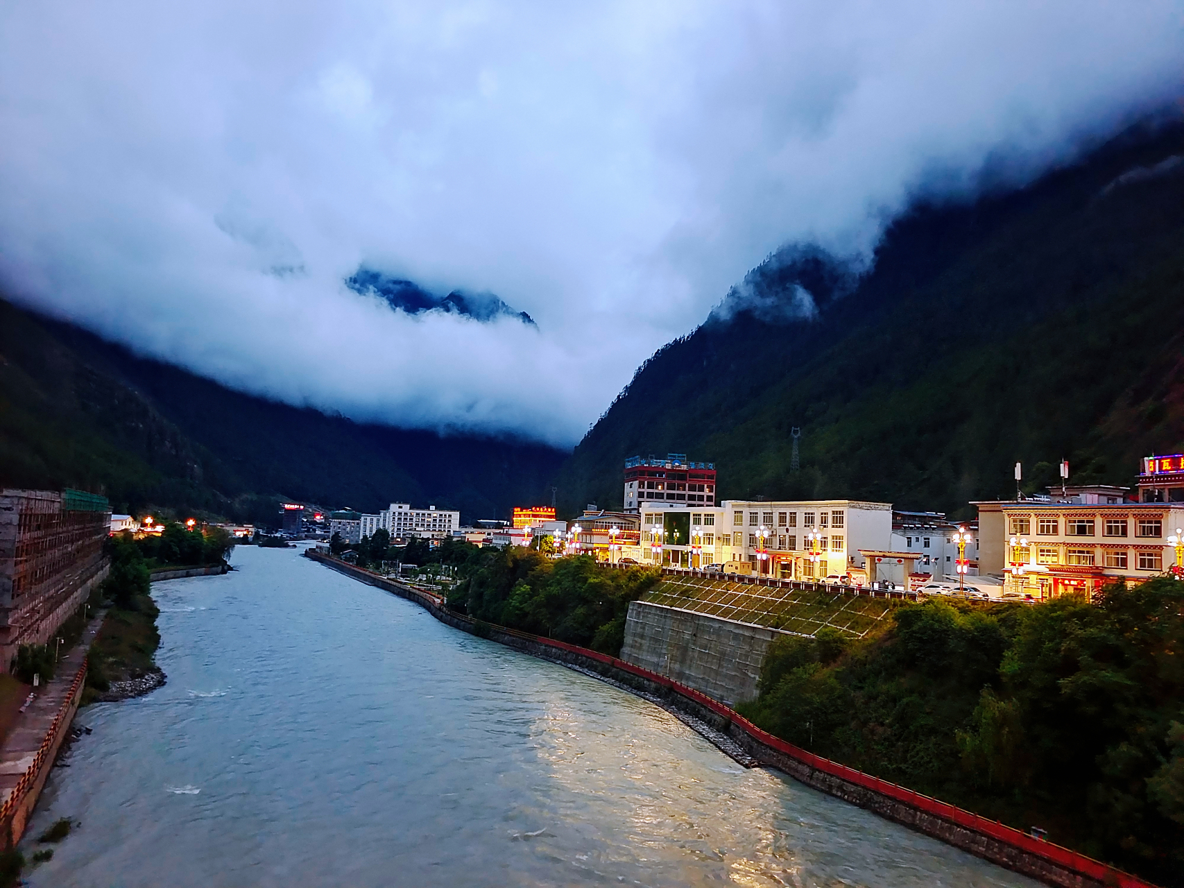 9899 67察隅县下察隅镇,中印最具争议地区,英国人1935年非法