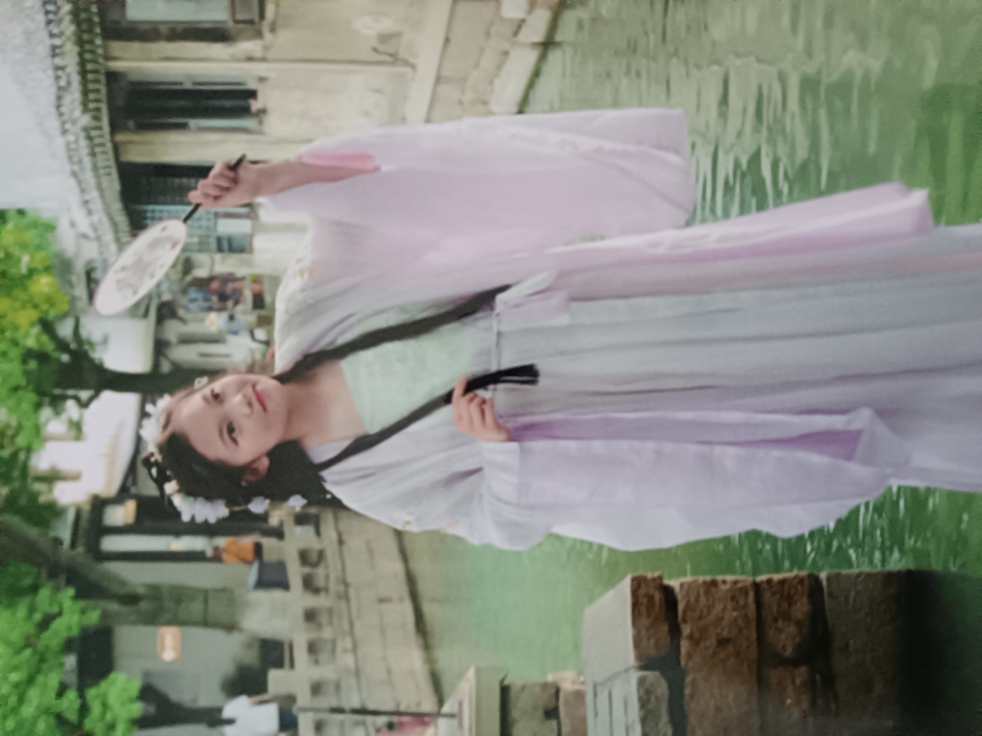 家人们,怎么说呢,我好歹也见了龙拳小子本人啊(后面一排是龙拳小子,画