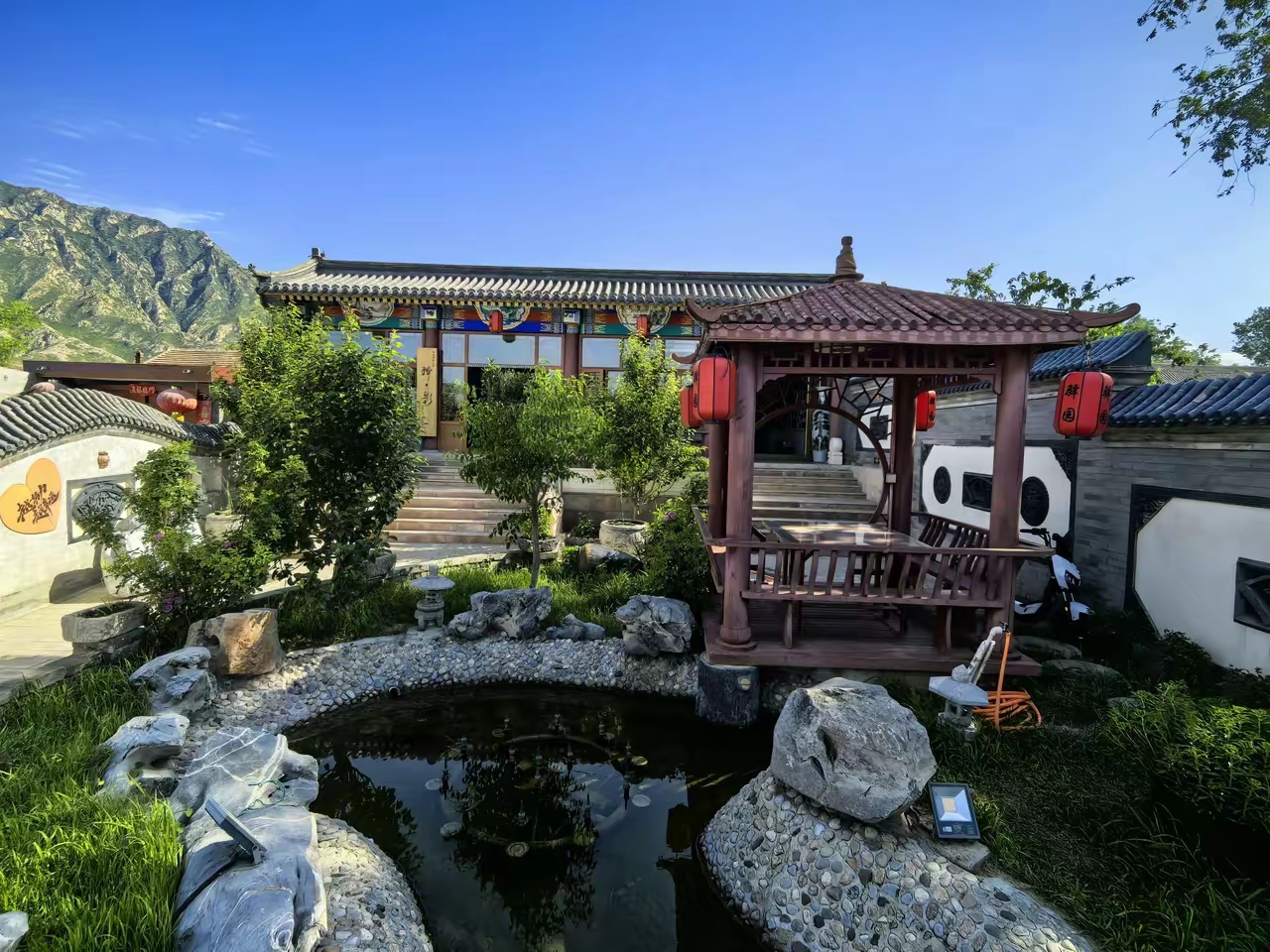 在北京有个朋友刚退休,最近联系我,让我帮着在固安牛驼温泉城买套房子