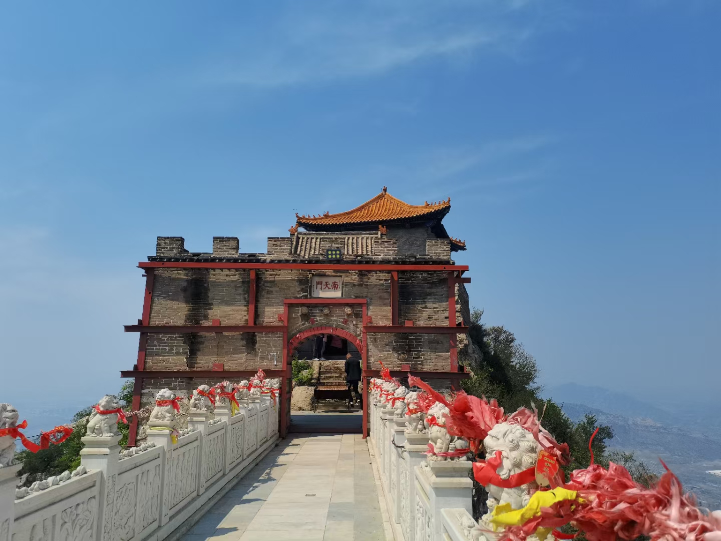 块钱退休金足够山亭九顶梅花山龙王庙在什么地方五常厉母山旅游景区
