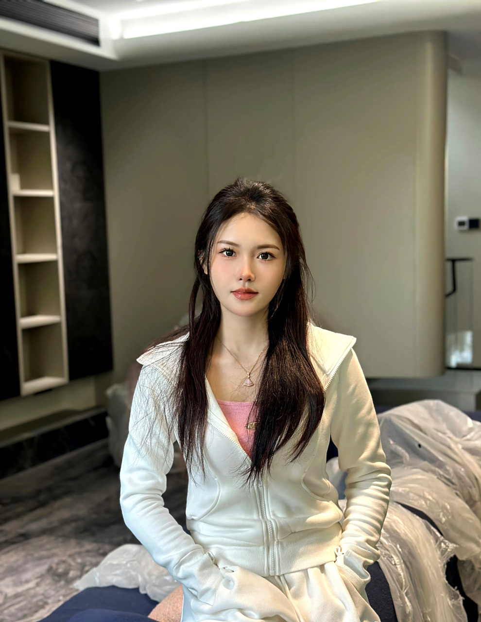 小杨嫂太美啦,完全有不输明星的美貌和身材呀!