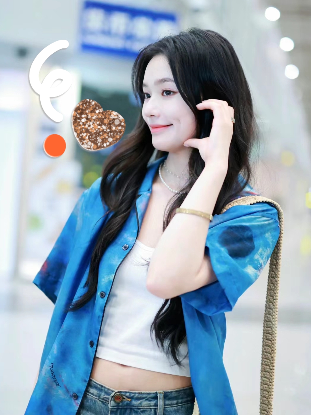 林允机场街拍分享 林允的机场街拍分享来啦!