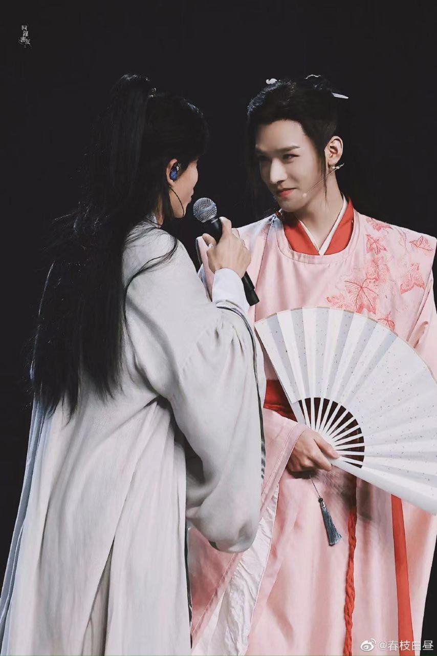 开开心心浪浪钉 #龚俊# #张哲瀚