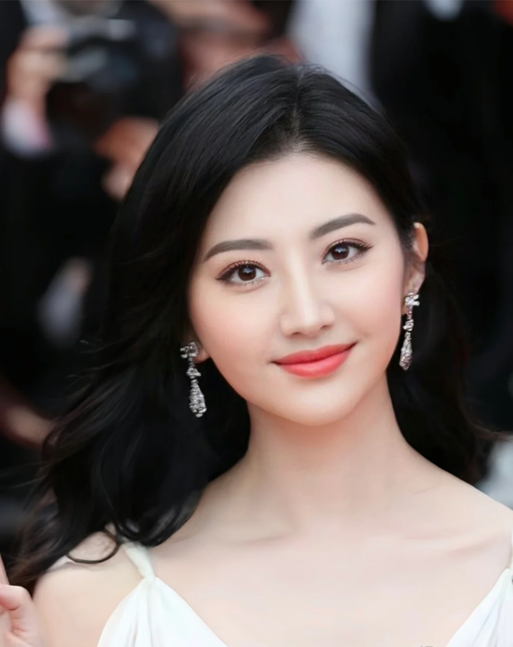 景甜p图前和p图后对比,p完自己都不记得哪个是原图了