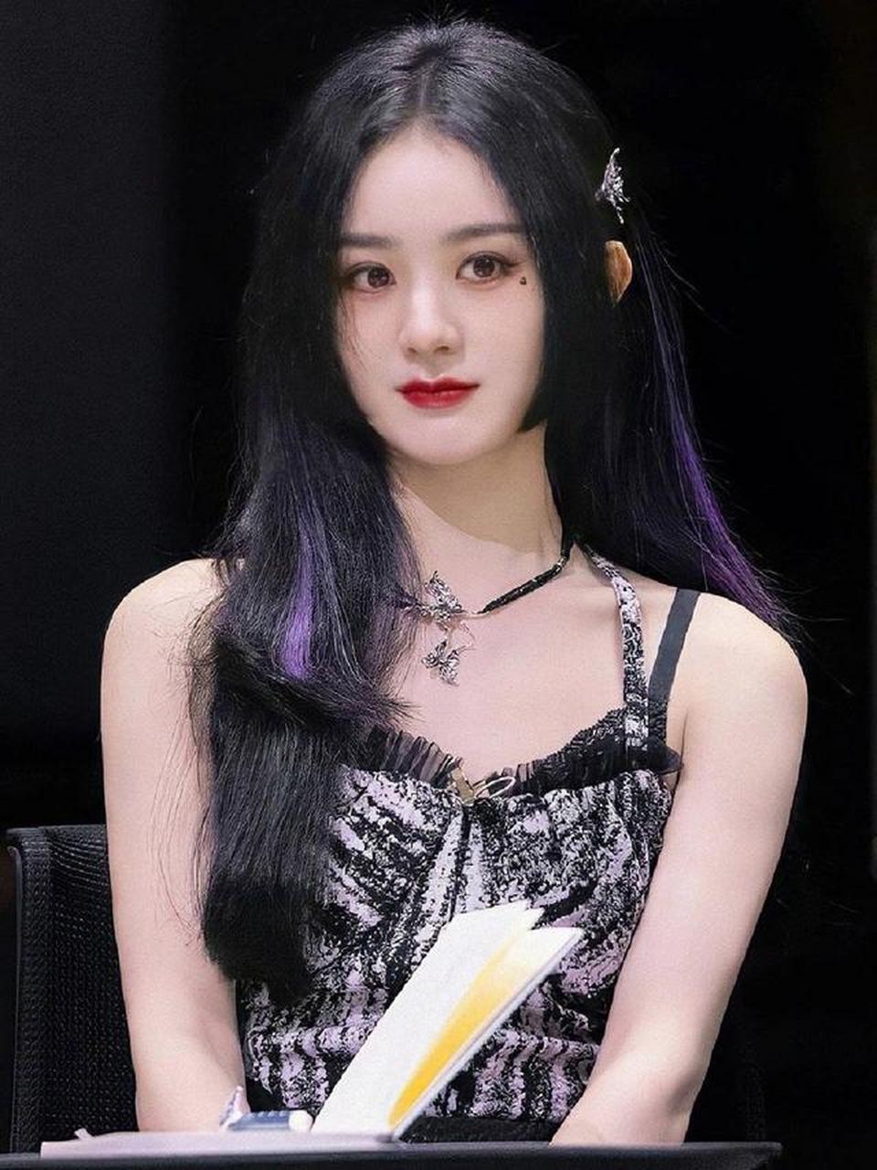 明星的四种眼型:杏眼标准,圆眼减龄,国际化深眼窝,最后一种熊猫眼最显