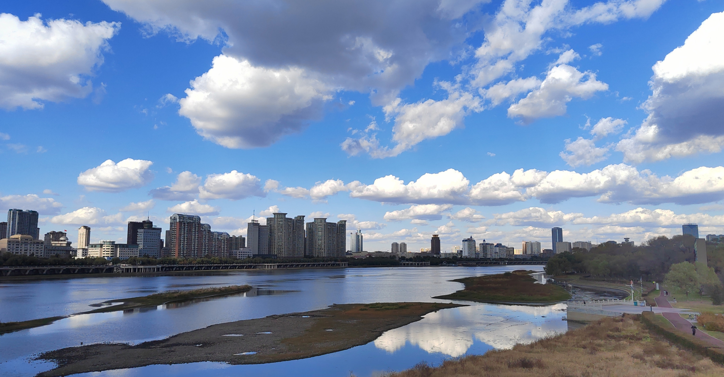 吉林松花江边景色图片