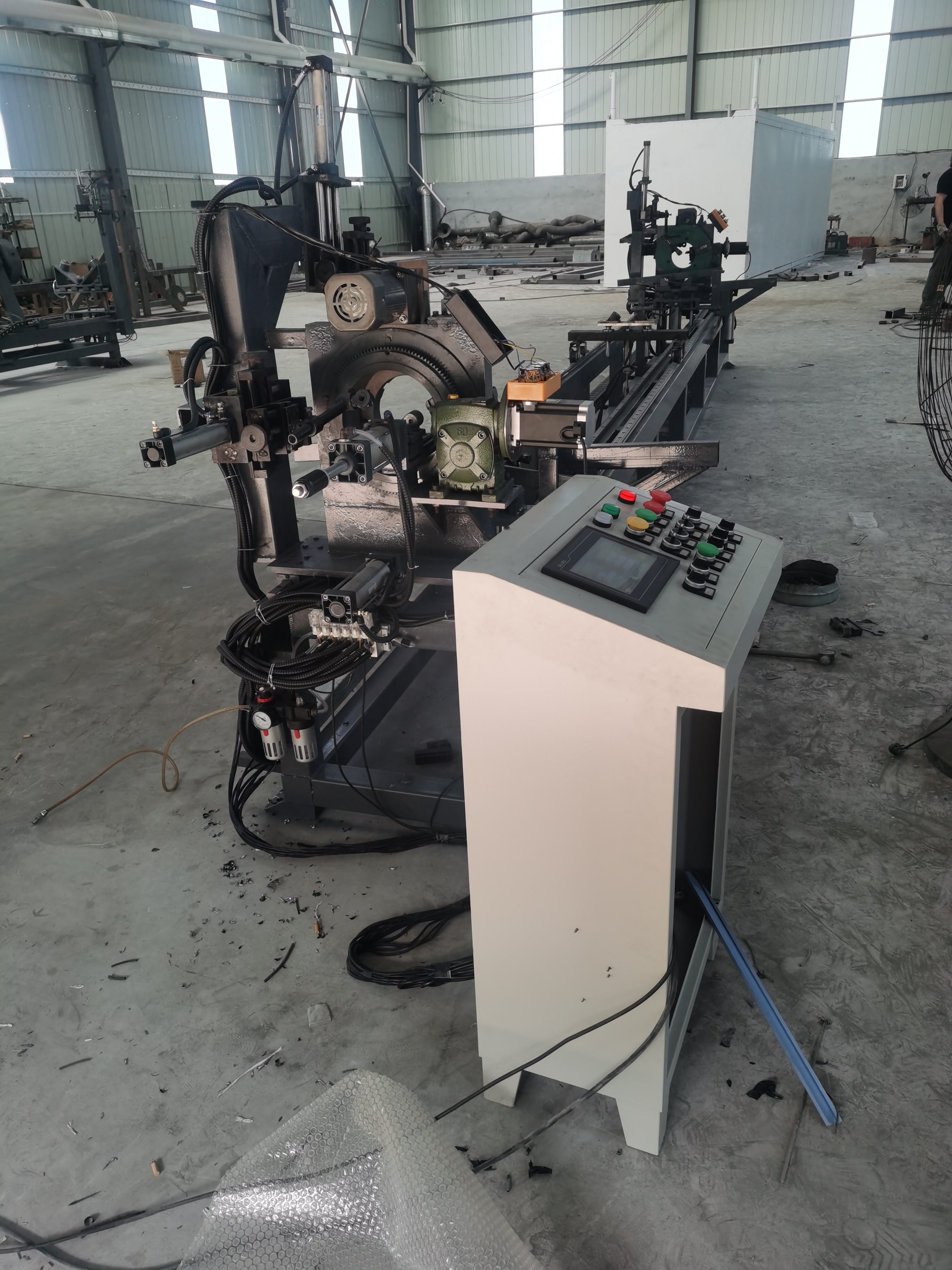 法兰自动焊接设备,水泵管自动焊接设备