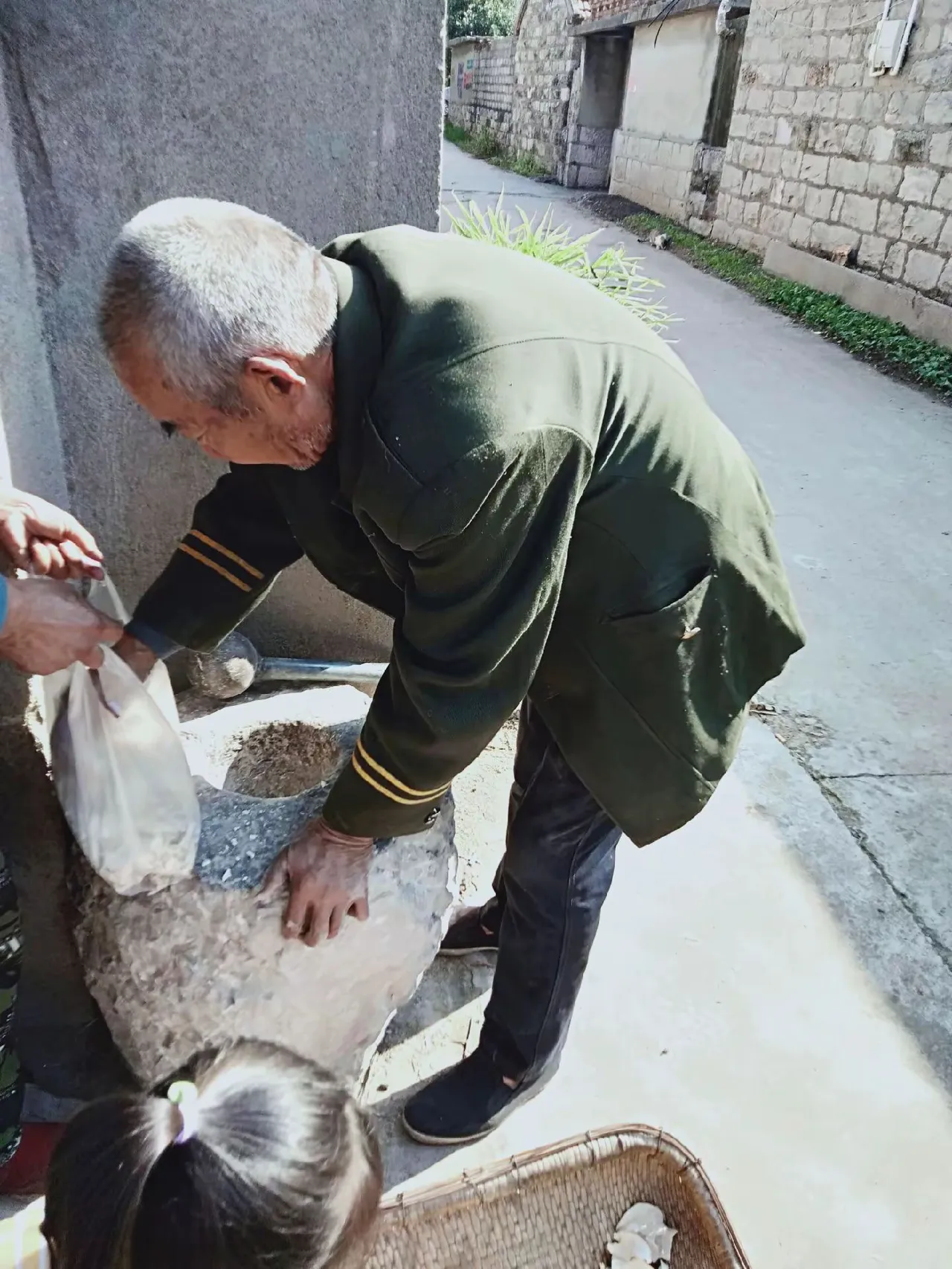 爸,这个春节,我好想你