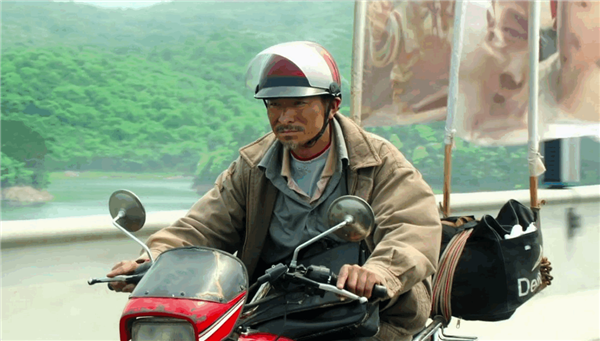 《失孤》原型郭刚堂儿子结婚,刘德华委派导演送上祝福,曾零片酬出演.