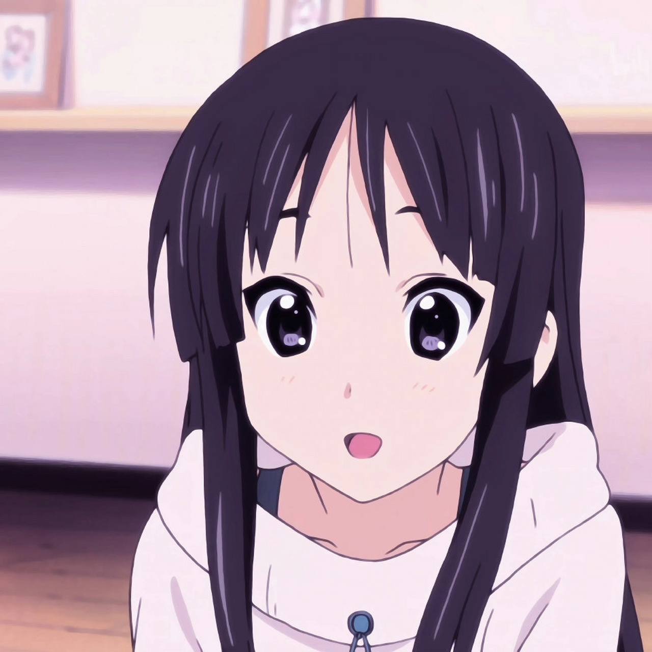 秋山澪|轻音少女头像 害羞,怕鬼故事的mio超可爱.