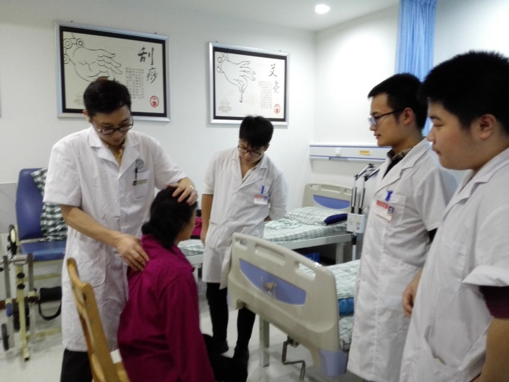 李天成医生,天府之国成都一名中医医生,致力于中医健康服务大众.