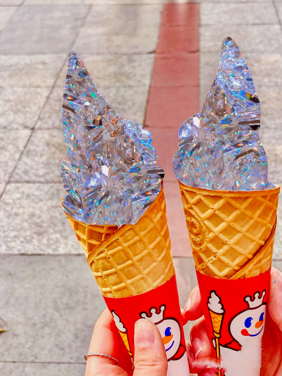 炎炎夏日,来个钻石冰淇淋怎么样