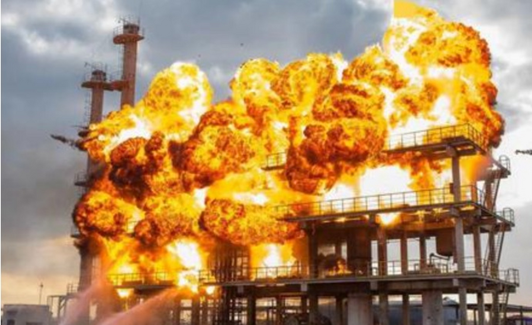 #张秀根# 「张秀根」张秀根是一名消防员,他已经当了快10年的消防员了