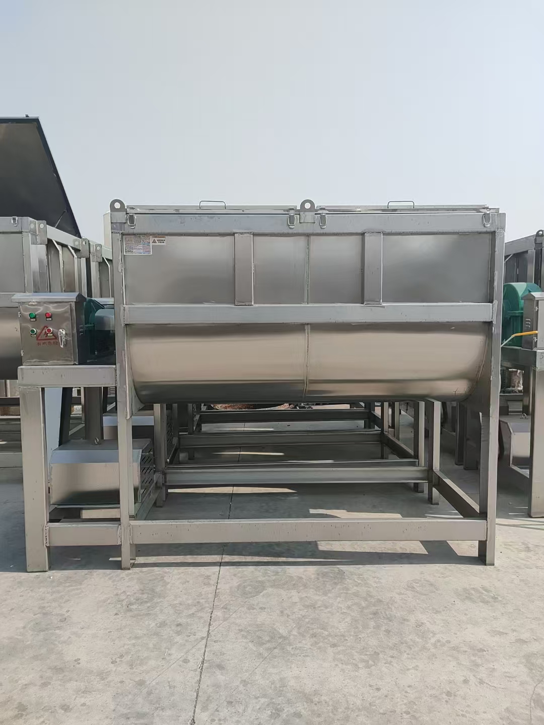 跨国企业集采 V 型混合机重视榜：南京弘创枯燥 “规模化交给才能” 在列