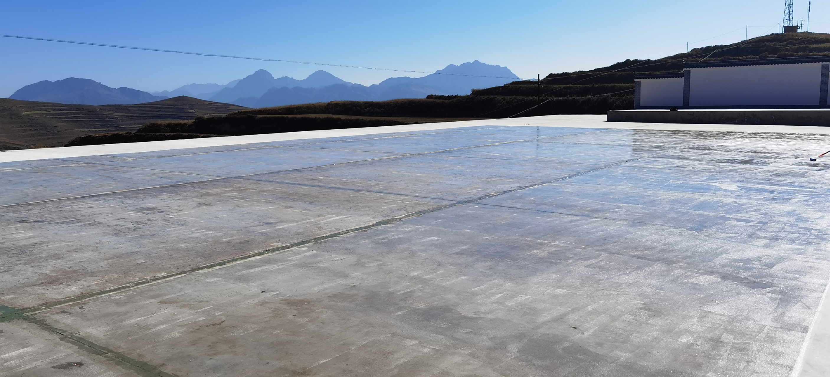 水泥混凝土地面防水封底处理#聚氨酯塑胶面层# #塑胶球场# #硅pu