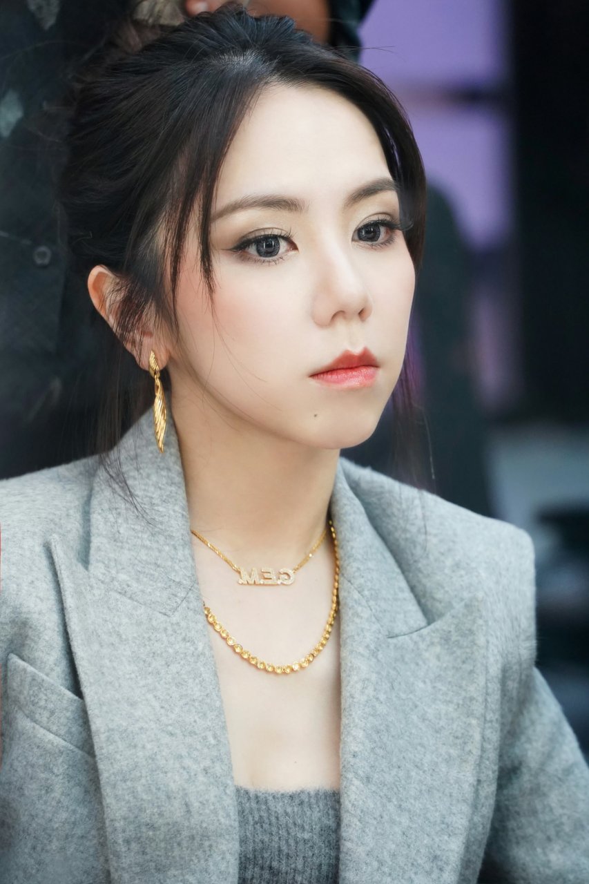 歌坛铁肺小天后邓紫棋,人美身材棒,唱歌也好![心][心][心]#邓紫棋