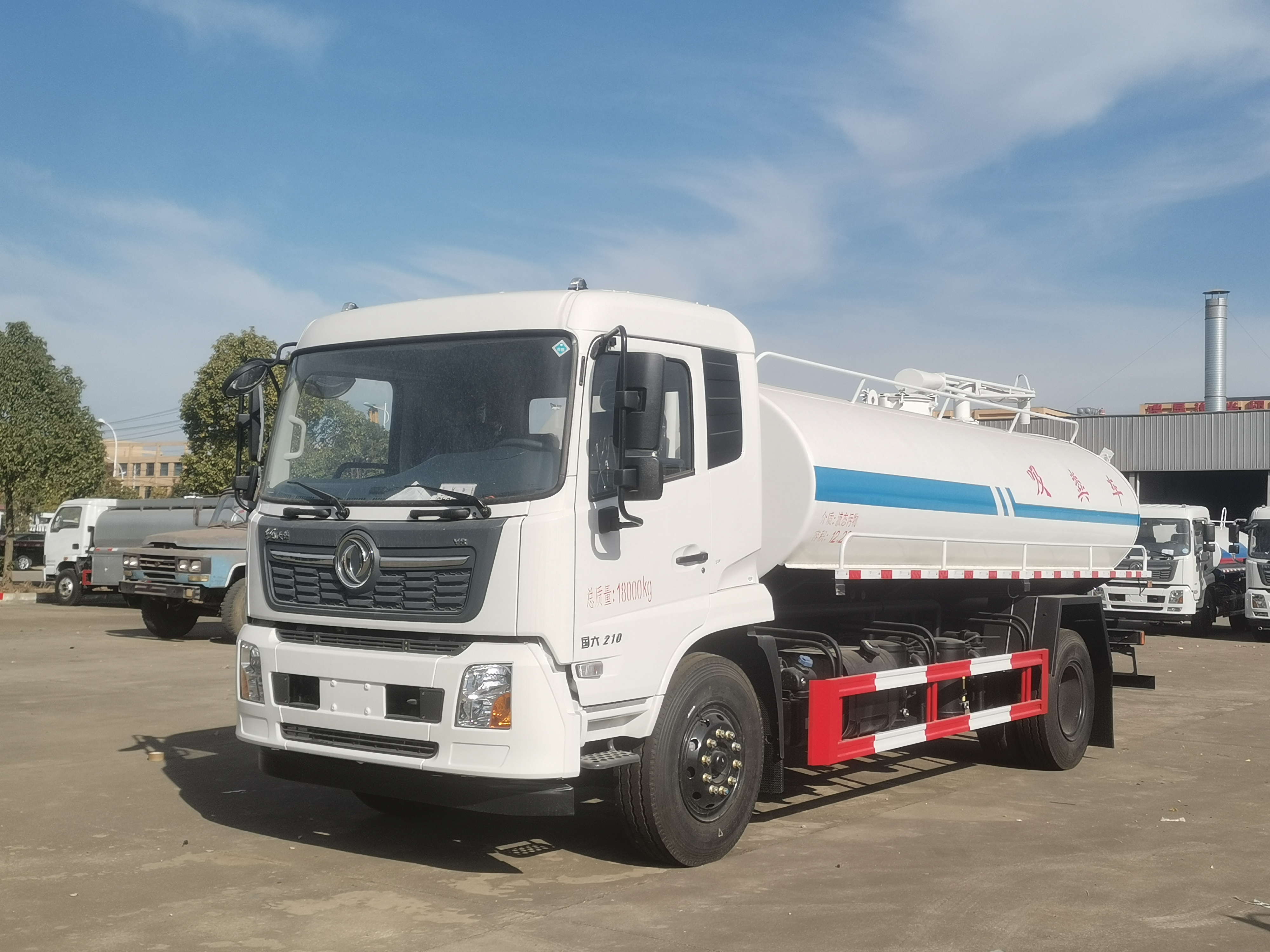 12方吸污车,城市下水道污水运输,养殖厂畜牧场化粪池沼气池真空抽粪