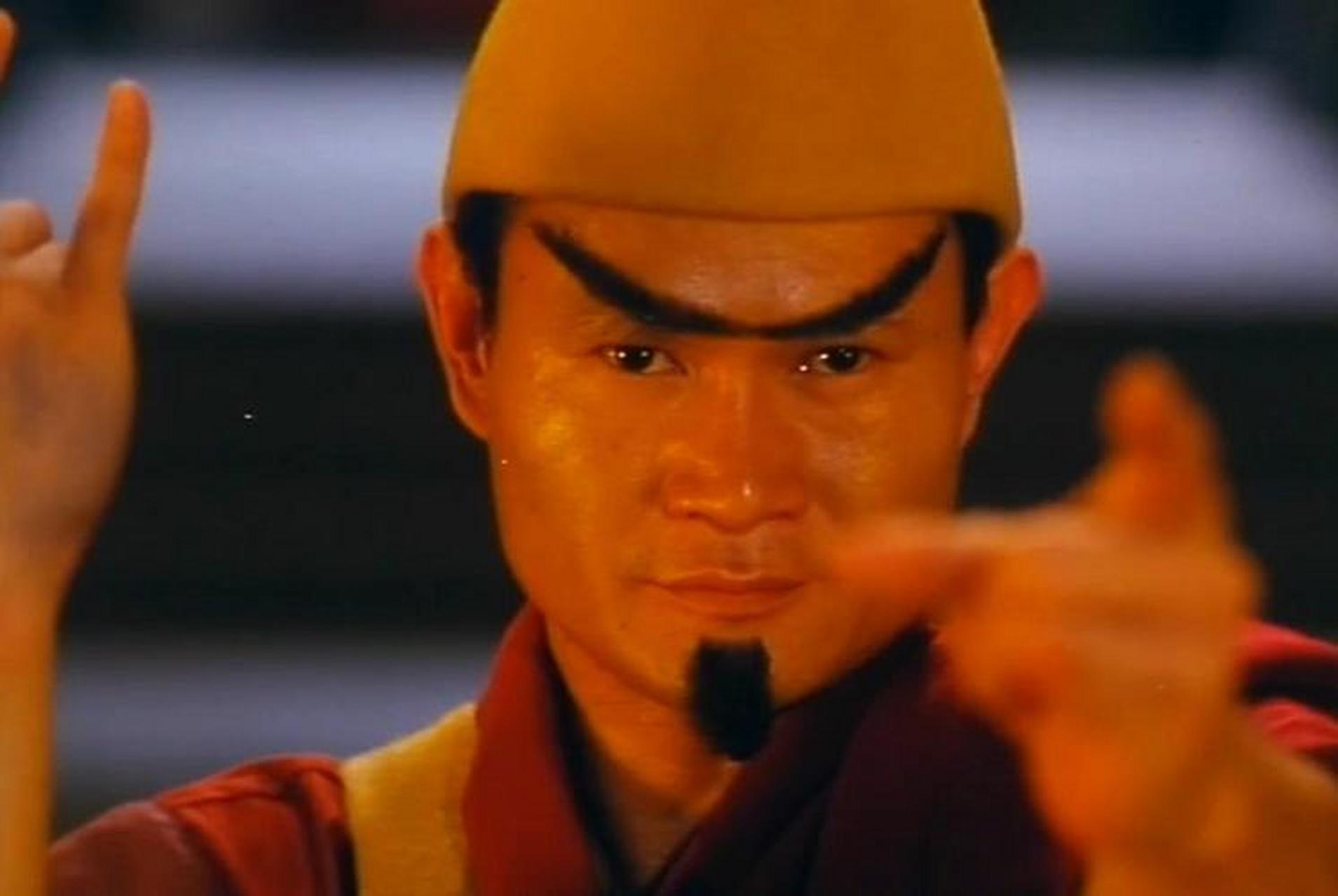 经典电影推荐# 经典老片(密宗威龙)以前还是dvd碟片机的时候一家有