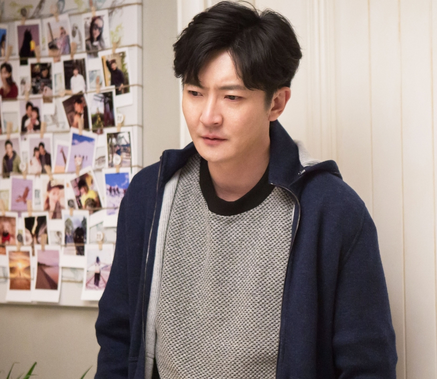 青年演员郭京飞在电视剧《都挺好》中的演技可圈可点,他在剧中饰演