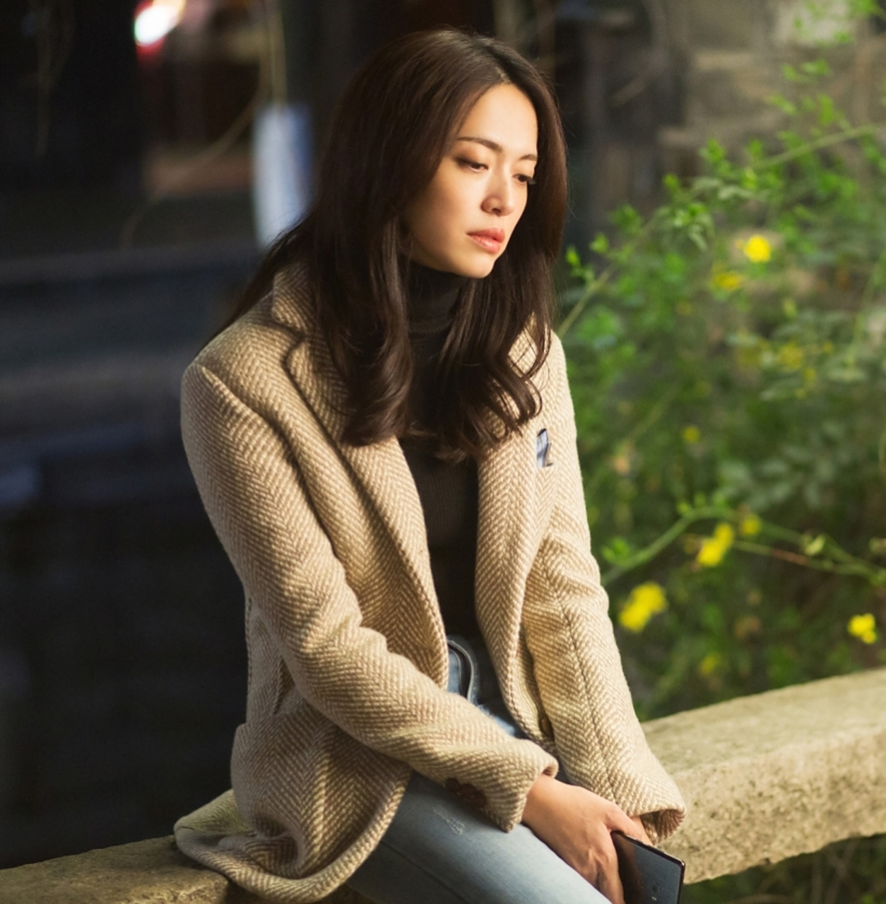 姚晨在电视剧《都挺好》中饰演苏明玉,父亲是苏大强,母亲是赵美兰