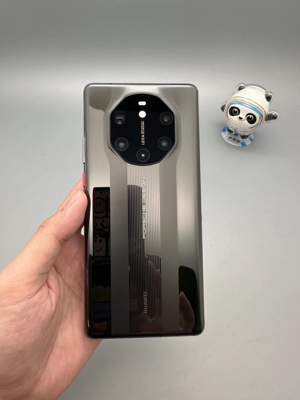 华为mate40rs保时捷典藏版 内存:12 512g,版本:国行/双卡5g 颜色:陶瓷