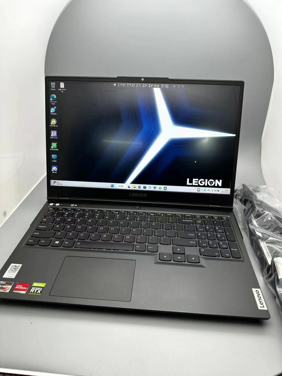 联想拯救者r7000 2021款  内存:16 512g,处理器:r5-5600h 版本:国行