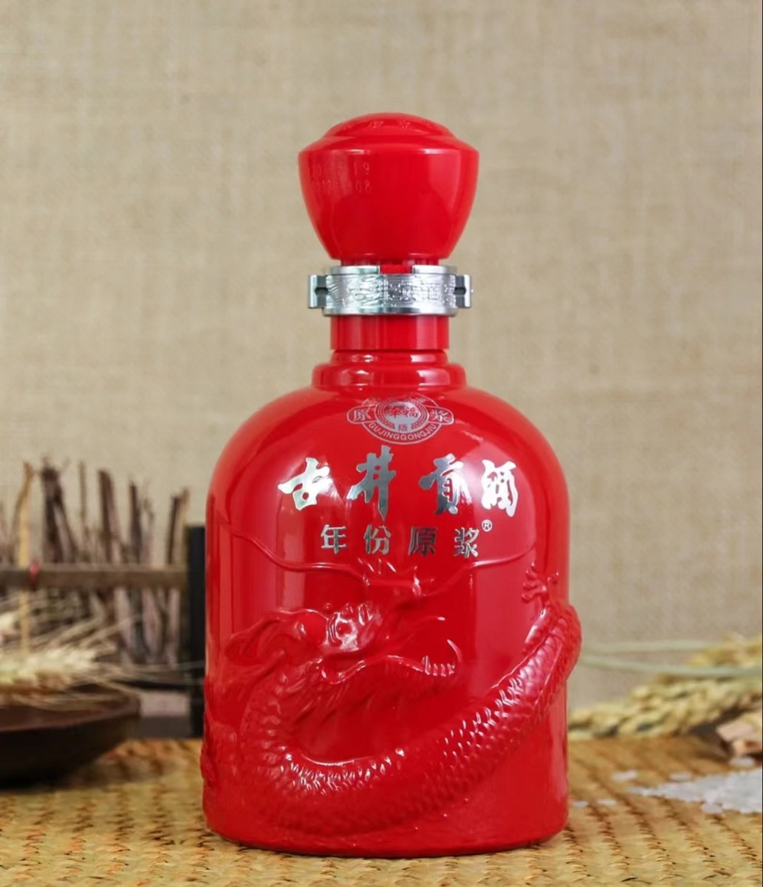 刚才,名酒新排名出炉:剑南春逆袭首榜,不见茅台五粮身影,第三突破重围