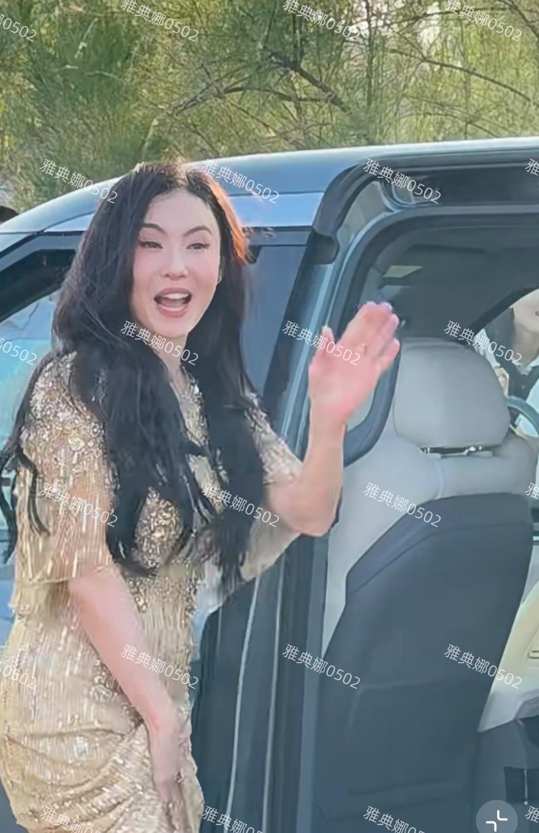 张柏芝的美貌被高估了,45岁的她根本没有网上吹的那么年轻那么美,身材