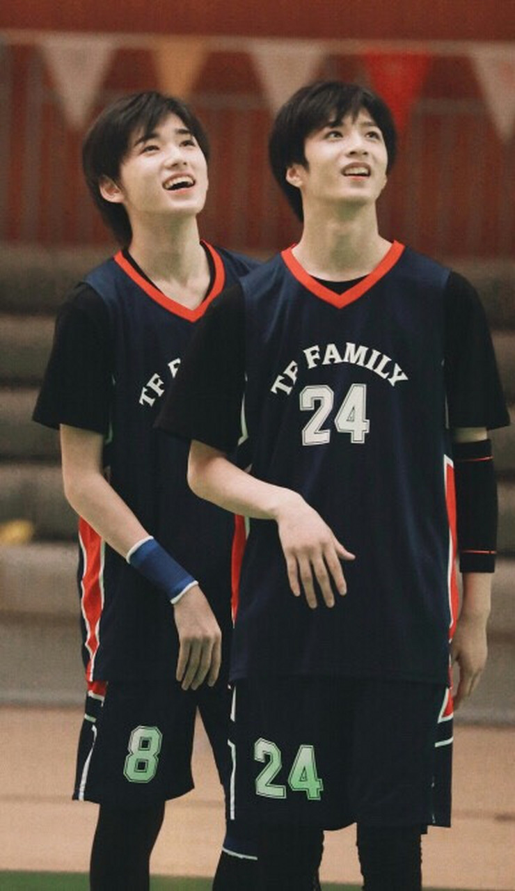 刘文懂轩轩所有可爱的小行为,懂他的小世界;刘文一个爱喝咖啡的小朋友