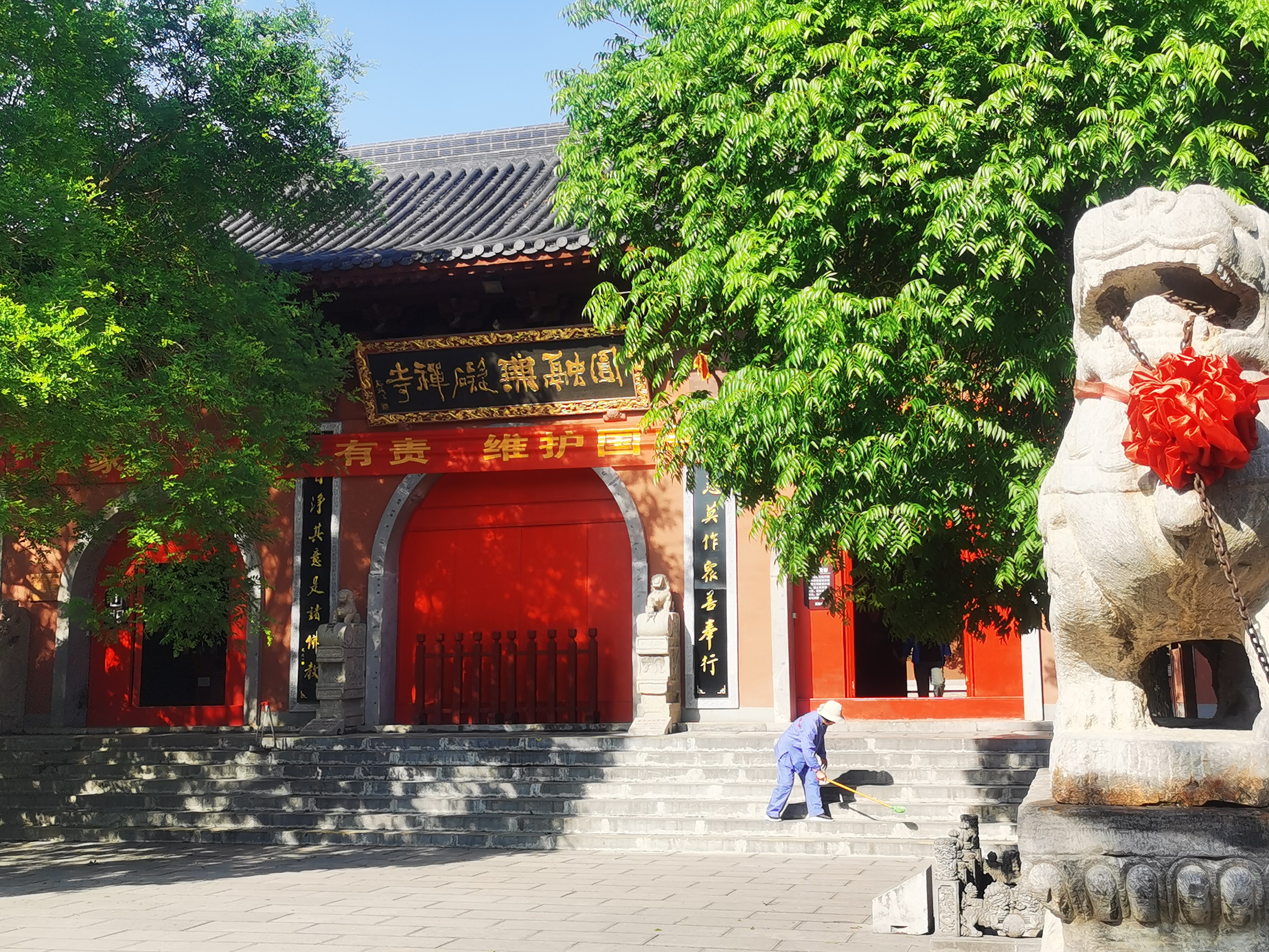 太行山下圆融寺又称"圆融无碍禅寺",位于修武县西村乡当阳峪村,集历代