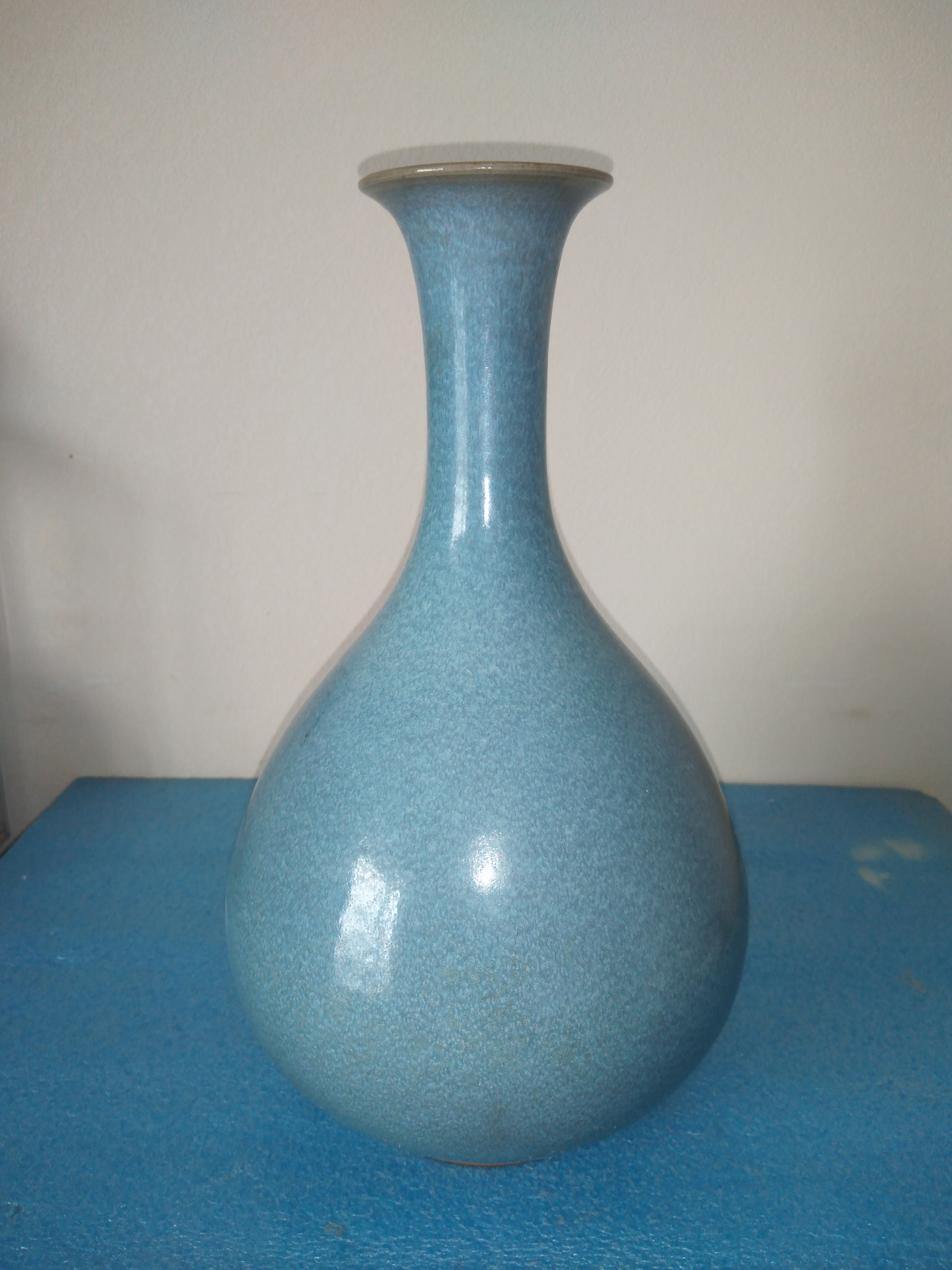 宋钧玉壶春大瓶,供赏