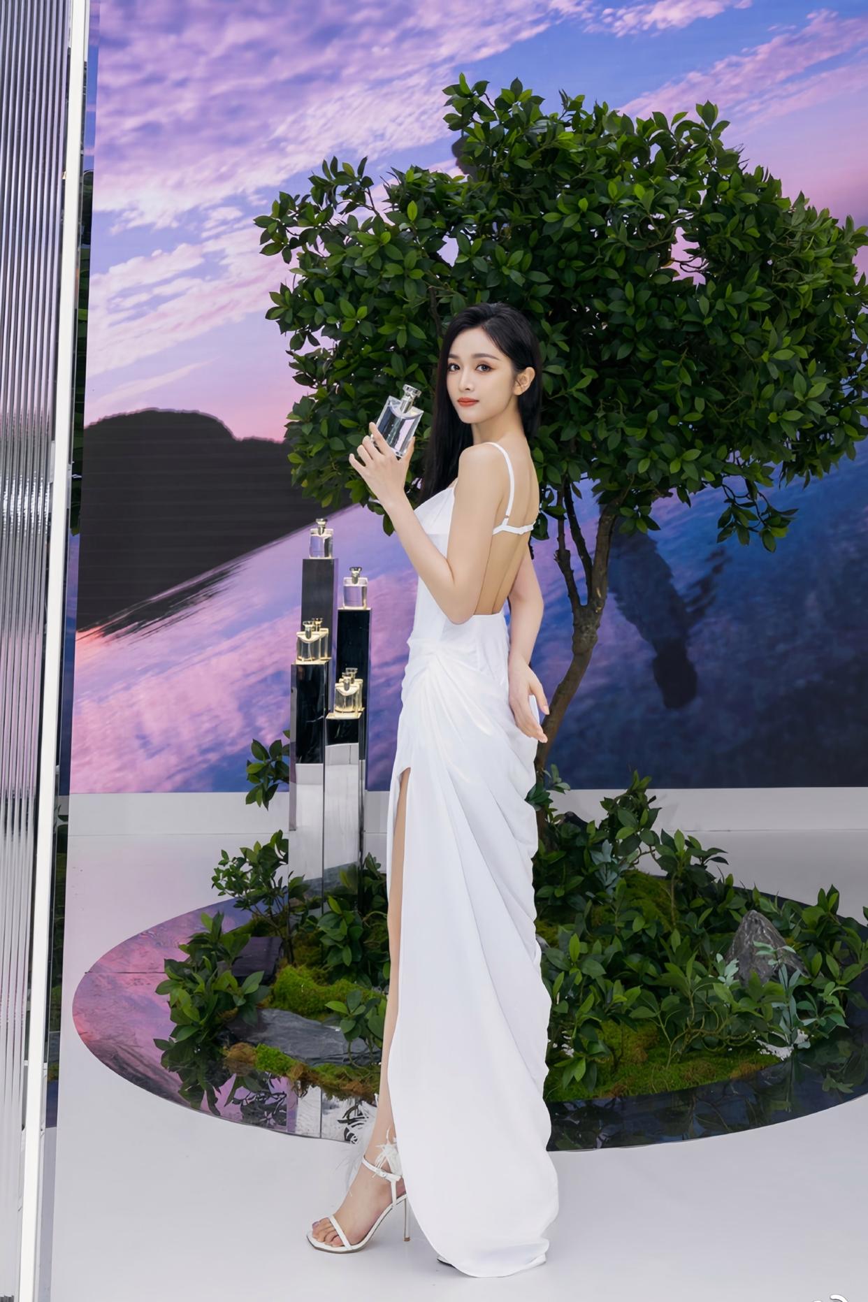 玉足# 鞠婧祎美图!