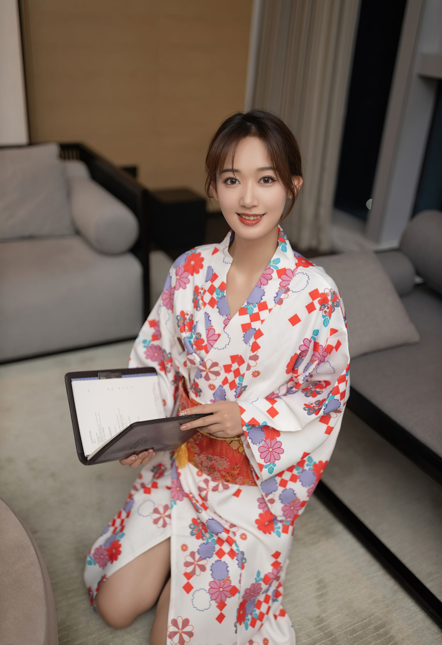 92 和服新风尚,室内展风华 95  今日为大家分享一件来自日本的