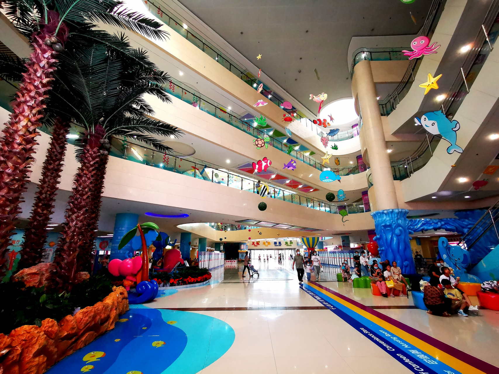 今天带孩子去河南省儿童医院(东区)看眼.