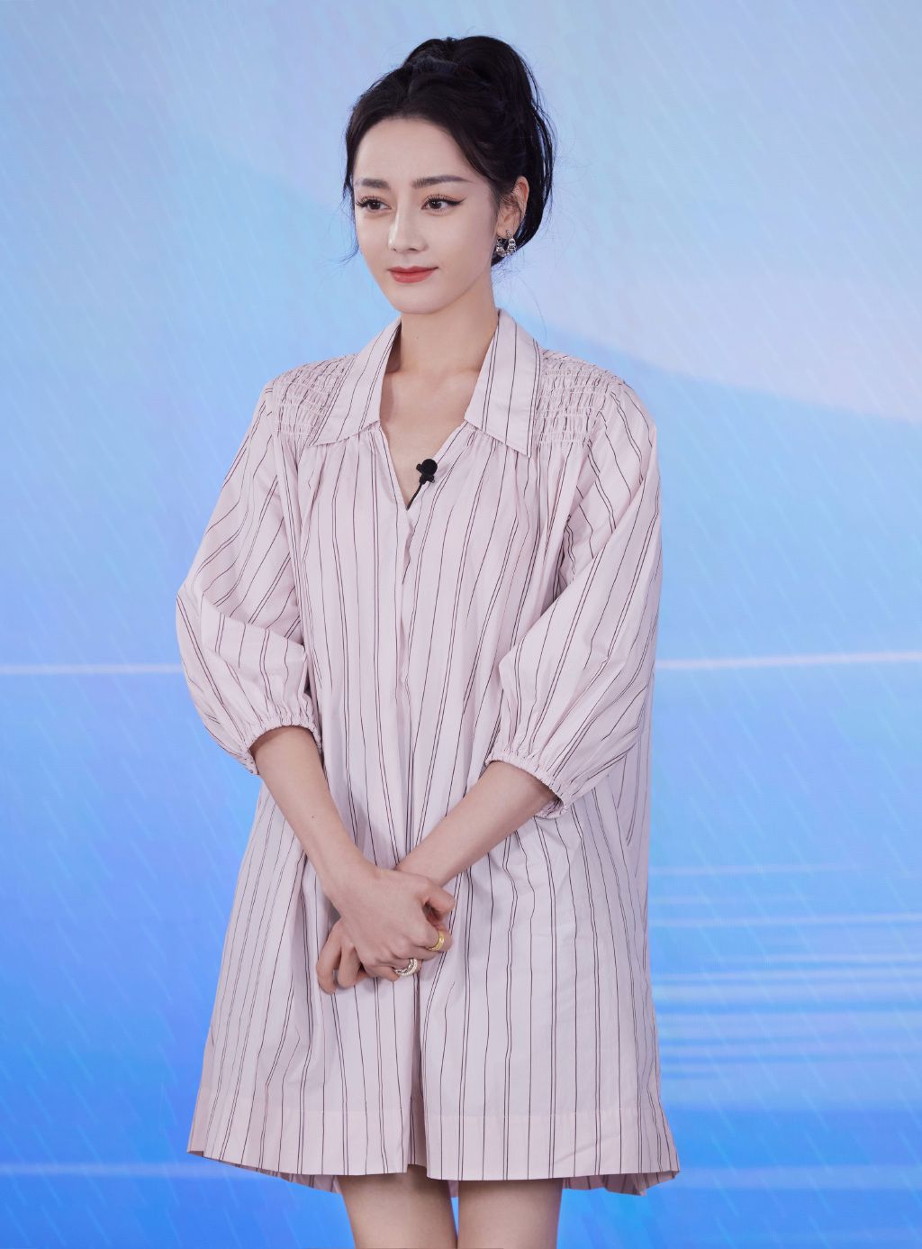 蔡少芬有个普通话老师