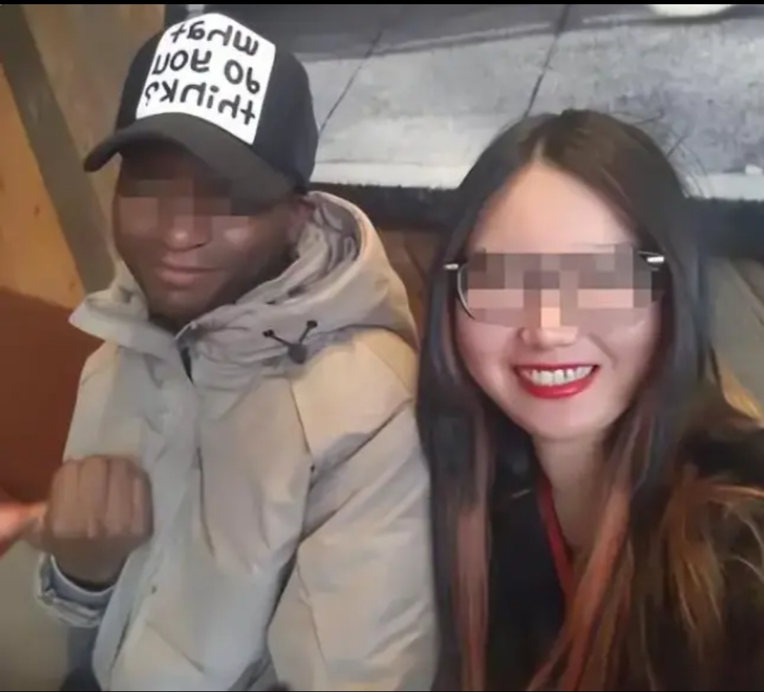 黑人留学生在我家的表现