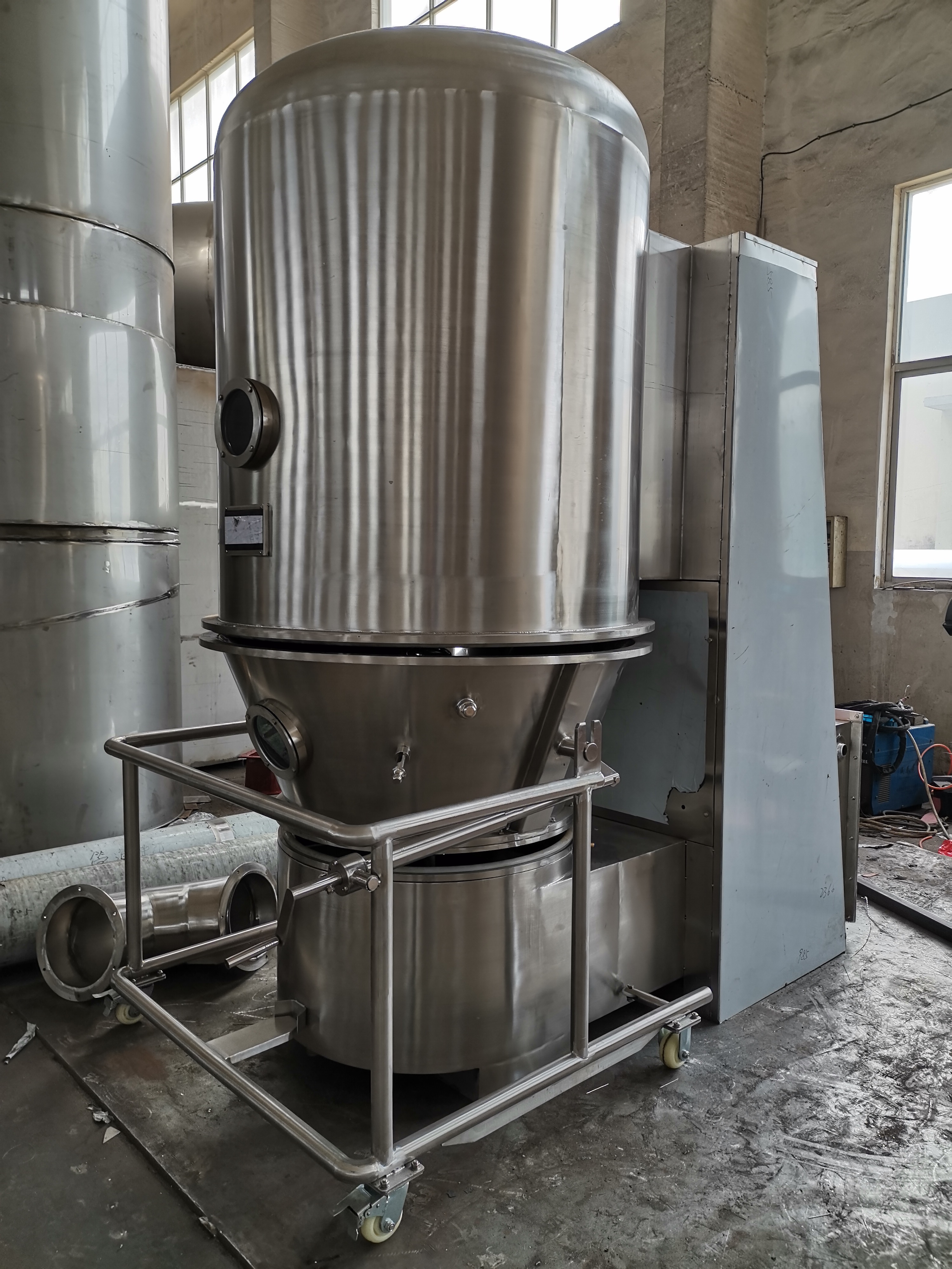 高效沸腾干燥机,gfg系列立式流化床干燥机-常州日翔干燥设备有限公司