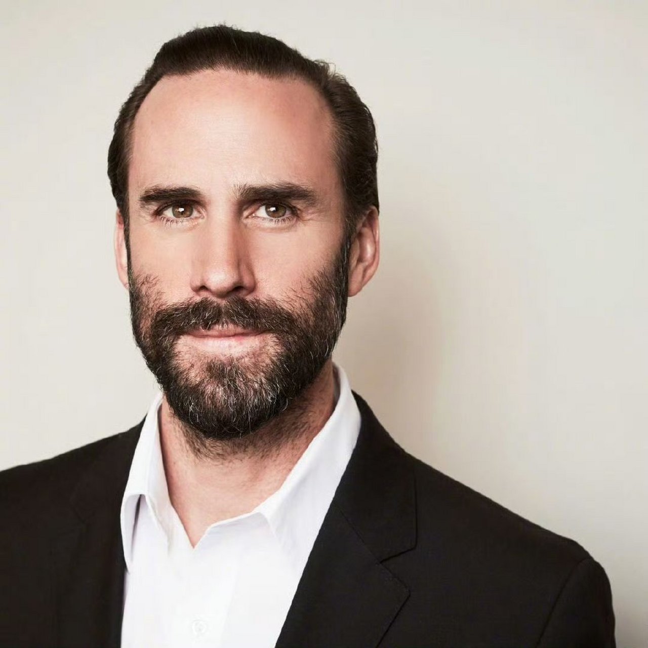 科林费斯加盟少年福尔摩斯#科林·费斯加盟盖·里奇的《少年福尔摩斯