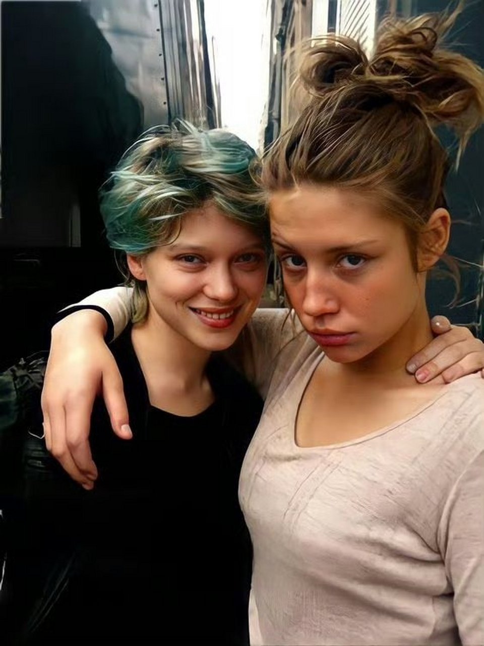 阿黛尔·艾克萨勒霍布洛斯与蕾雅·赛杜,《阿黛尔的生活》.