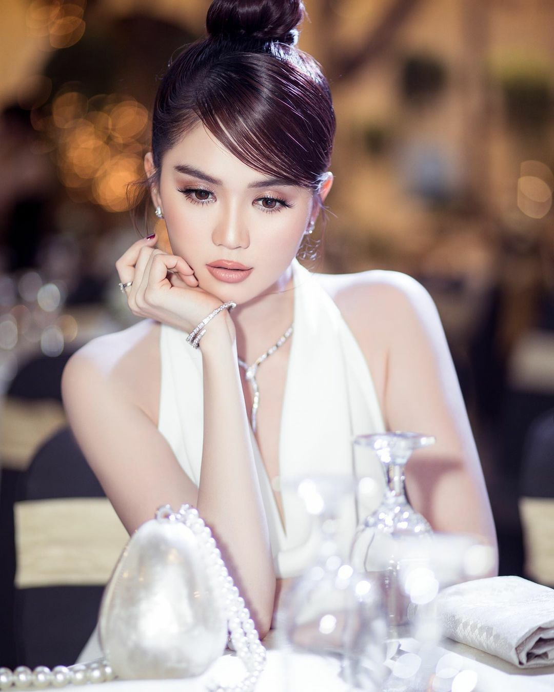 越南女演员邓玉贞