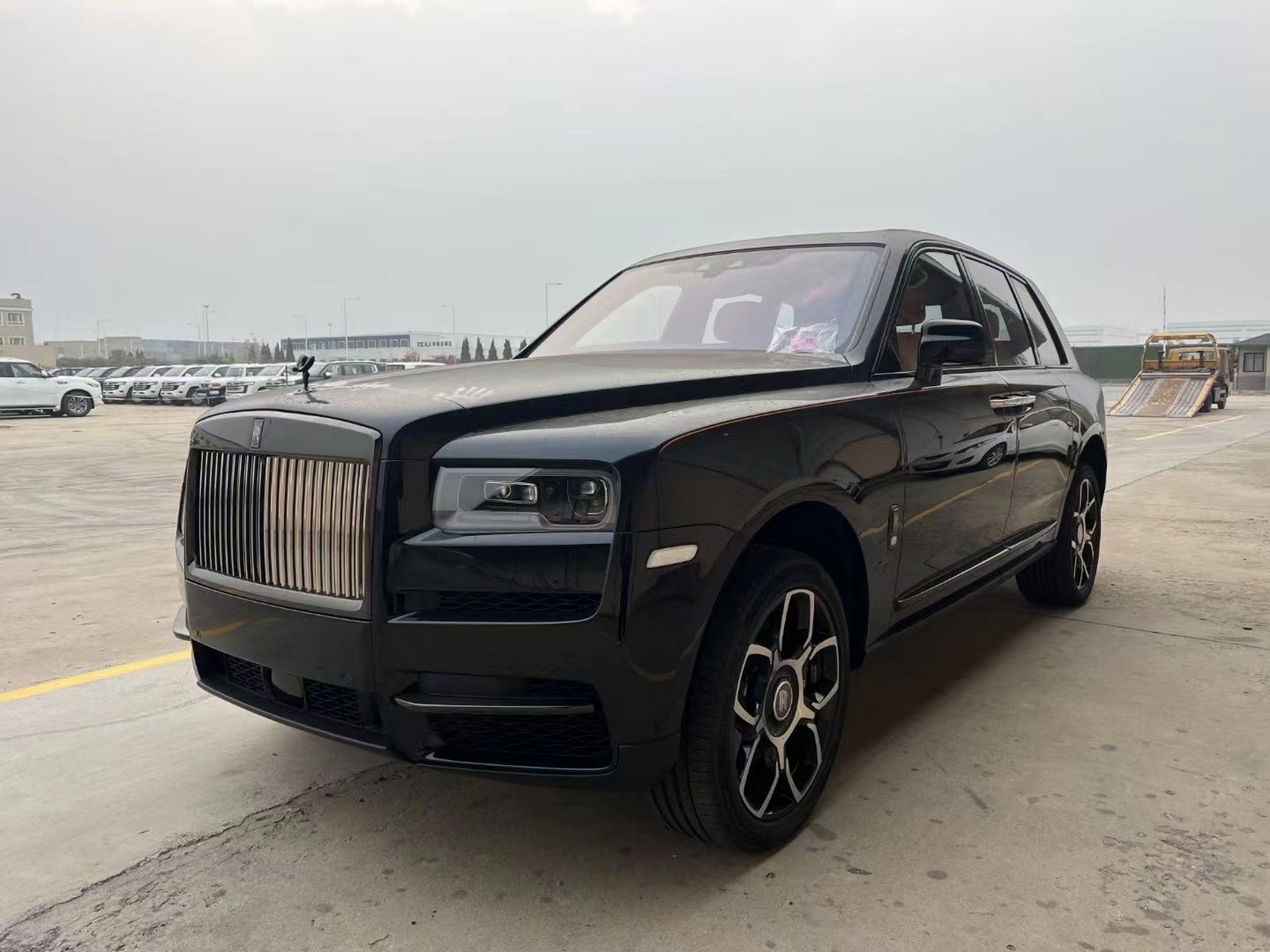 高端座驾您准备入手吗 bb版 标准库里南均有现车